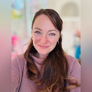 Meet your Posher, Jenn